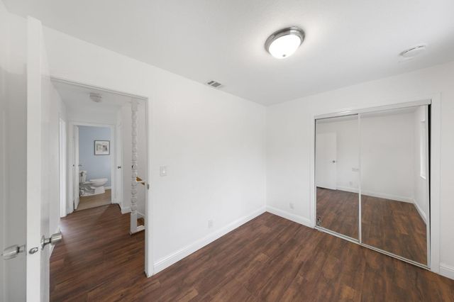 58 Los Gatos Cir, Sacramento, CA 95831