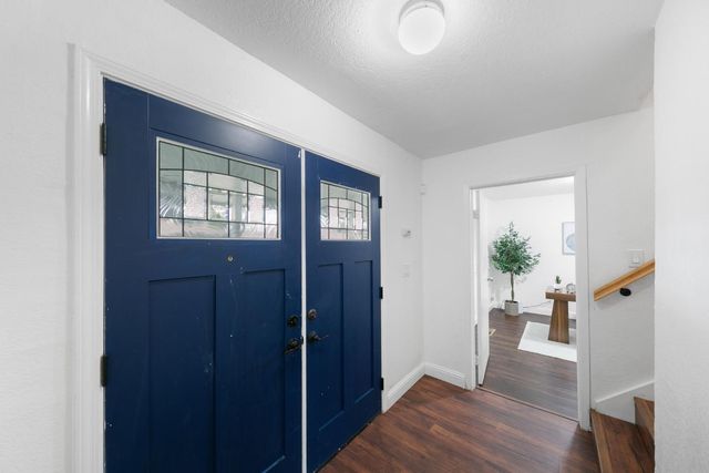 58 Los Gatos Cir, Sacramento, CA 95831