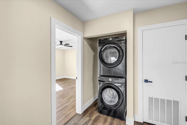 2201 RIVERVIEW BOULEVARD, Bradenton, FL 34205