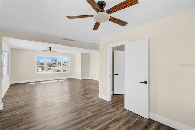 2201 RIVERVIEW BOULEVARD, Bradenton, FL 34205