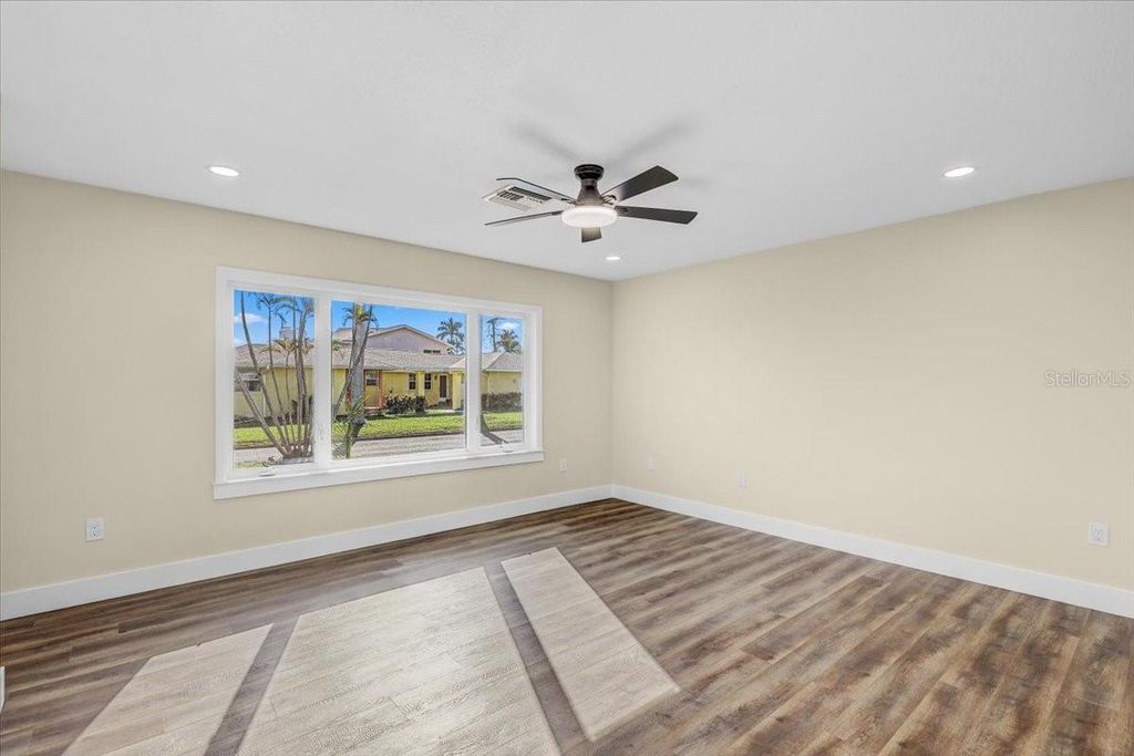 Image 19 of property listing at 2201 RIVERVIEW BOULEVARD, Bradenton, FL 34205