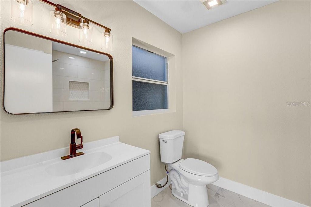 Image 22 of property listing at 2201 RIVERVIEW BOULEVARD, Bradenton, FL 34205