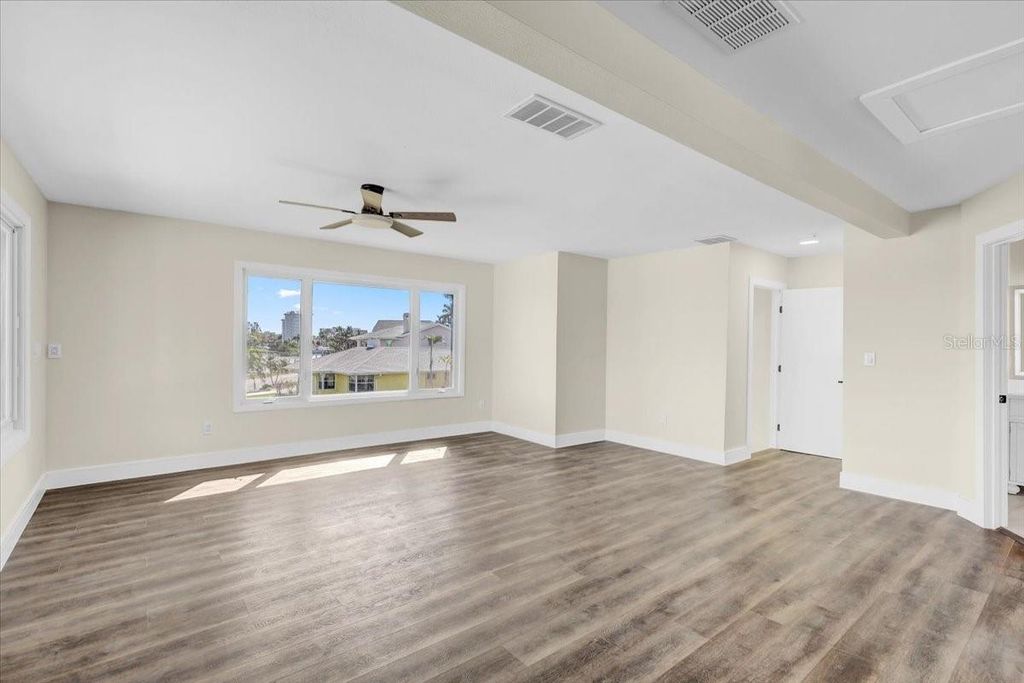 Image 34 of property listing at 2201 RIVERVIEW BOULEVARD, Bradenton, FL 34205