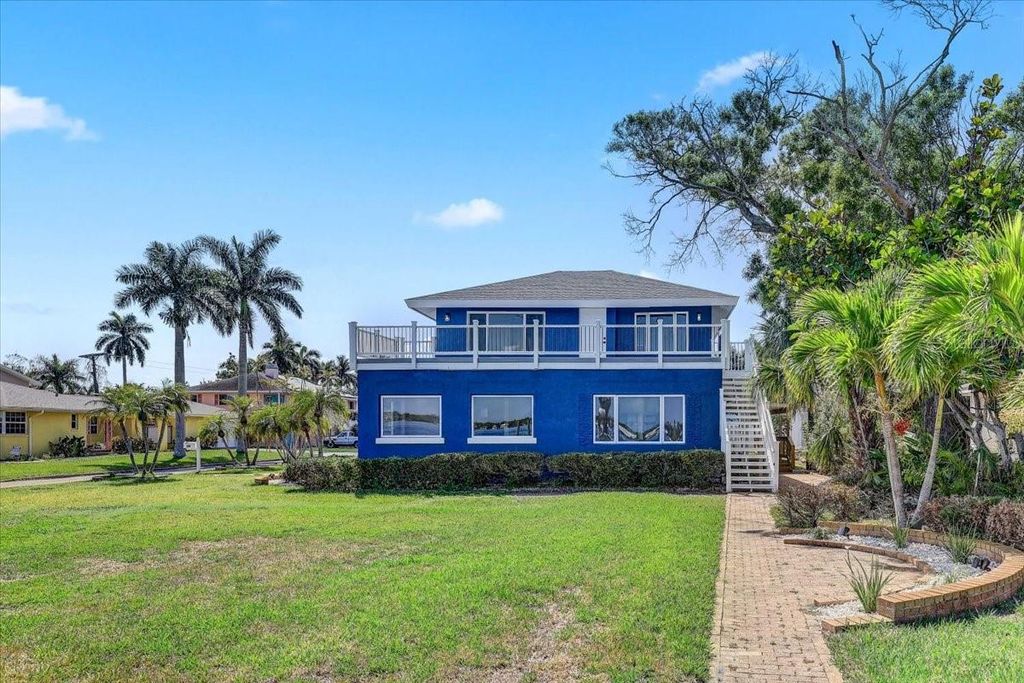 Image 46 of property listing at 2201 RIVERVIEW BOULEVARD, Bradenton, FL 34205