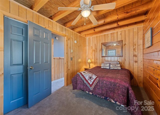 643 Bent Tree Road, Maggie Valley, NC 28751