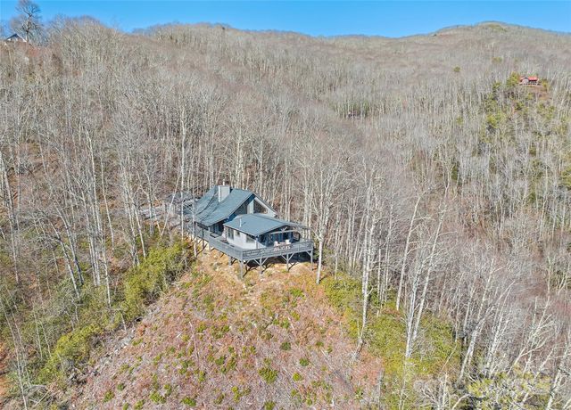 643 Bent Tree Road, Maggie Valley, NC 28751