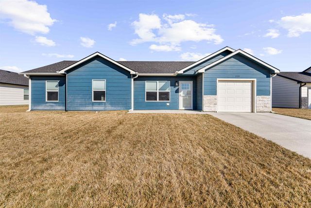 1133 Nautical Dr, Salina, KS 67401