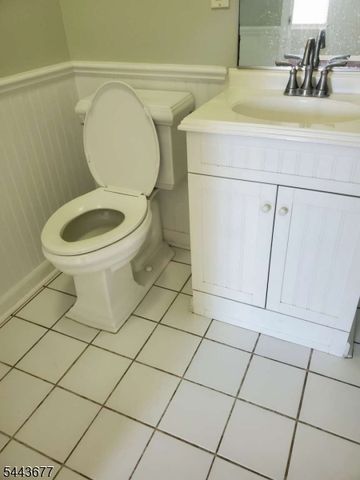 18 Ashington Club Road 18V, Far Hills Boro, NJ 07931