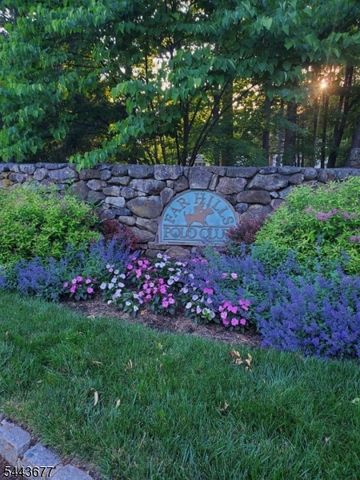 18 Ashington Club Road 18V, Far Hills Boro, NJ 07931