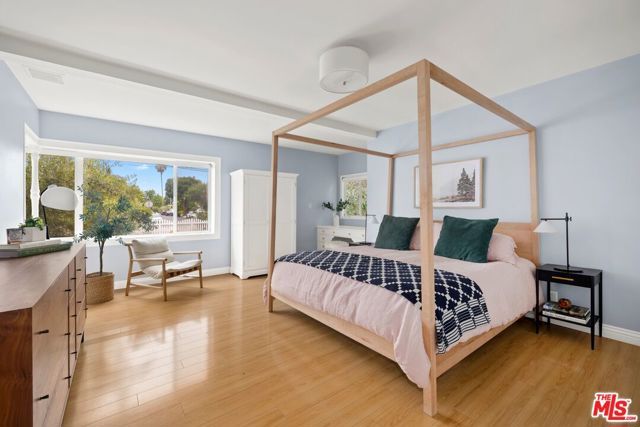 5130 Woodley Avenue, Encino (los Angeles), CA 91436