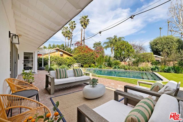 5130 Woodley Avenue, Encino (los Angeles), CA 91436