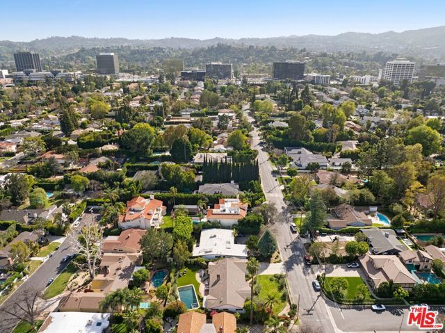 5130 Woodley Avenue, Encino (los Angeles), CA 91436