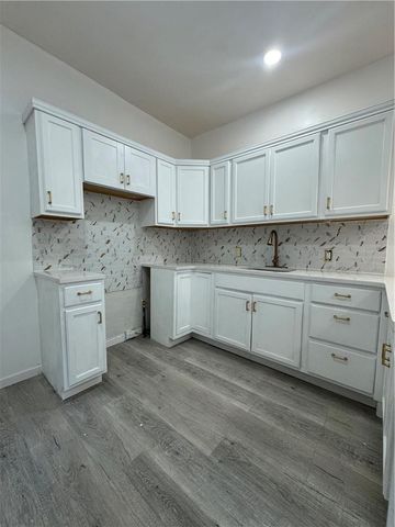 30 North Madison Street, Allentown City, PA 18102