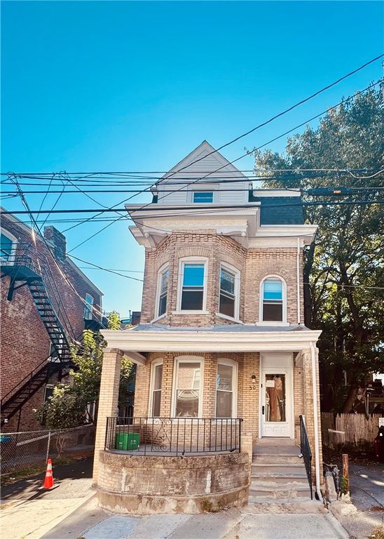 30 North Madison Street, Allentown City, PA 18102
