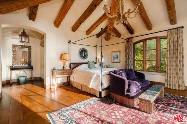 1915 Monte Alegre Drive, Carpinteria, CA 93013