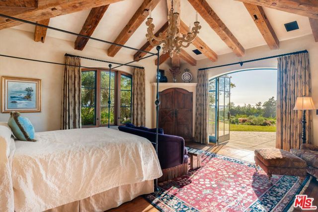 1915 Monte Alegre Drive, Carpinteria, CA 93013