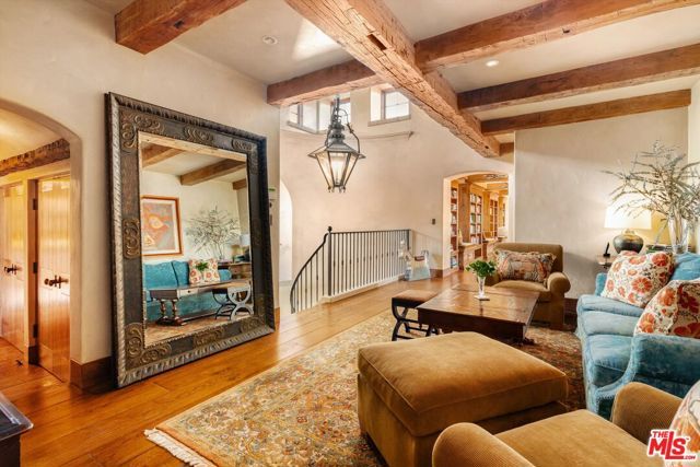 1915 Monte Alegre Drive, Carpinteria, CA 93013