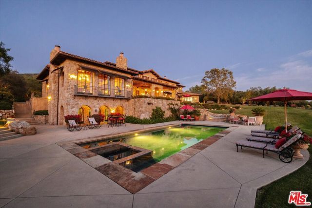 1915 Monte Alegre Drive, Carpinteria, CA 93013