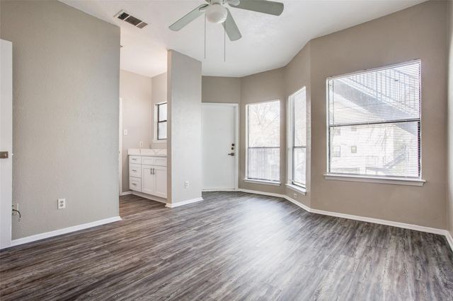 5301 Indio CV A, Austin, TX 78745