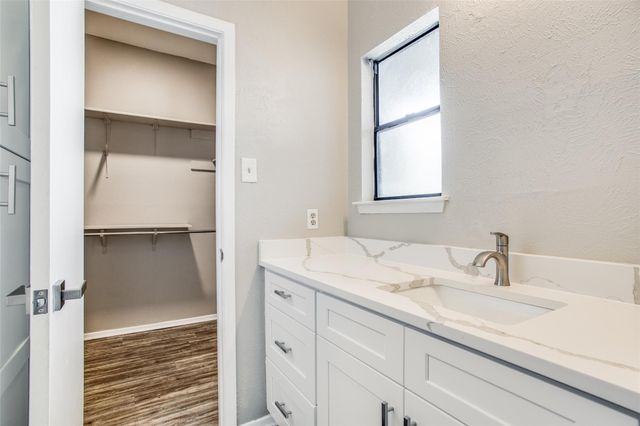 5301 Indio CV A, Austin, TX 78745