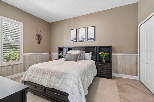 10423 GREENHEDGES DRIVE, Tampa, FL 33626