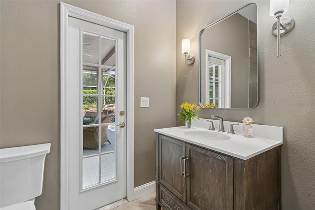 10423 GREENHEDGES DRIVE, Tampa, FL 33626