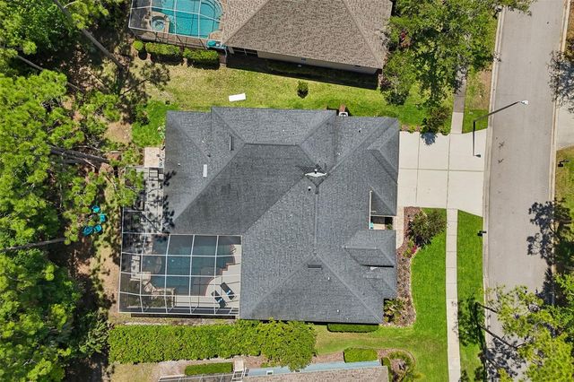 10423 GREENHEDGES DRIVE, Tampa, FL 33626