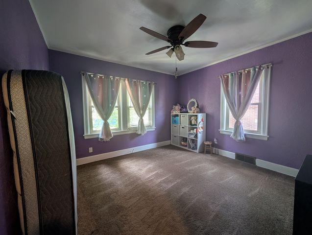 2915 24th Avenue A, Moline, IL 61265