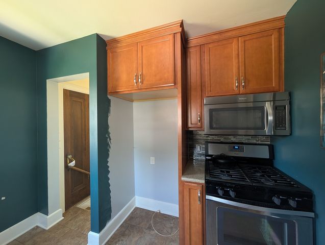 2915 24th Avenue A, Moline, IL 61265