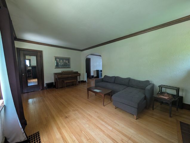 2915 24th Avenue A, Moline, IL 61265