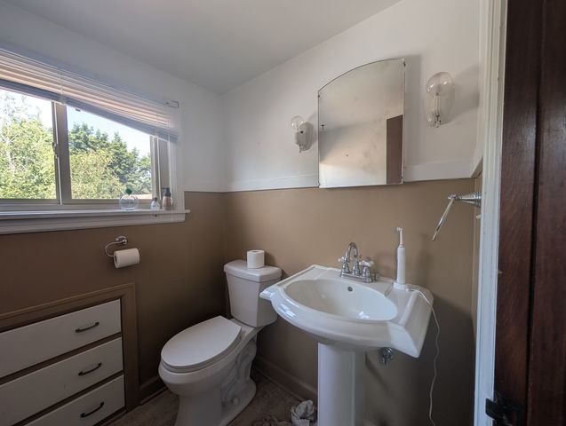 2915 24th Avenue A, Moline, IL 61265