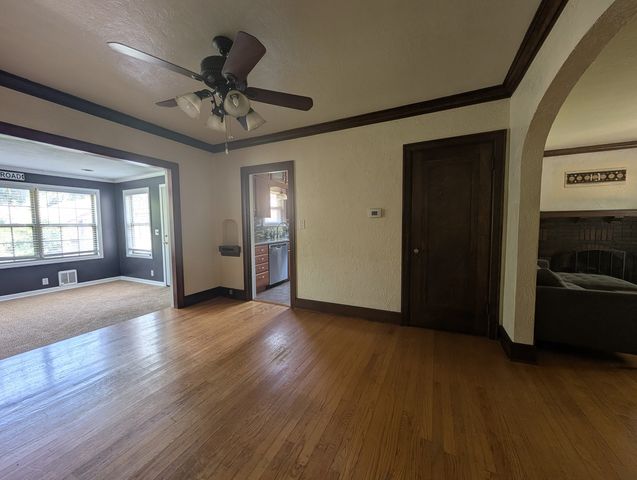 2915 24th Avenue A, Moline, IL 61265