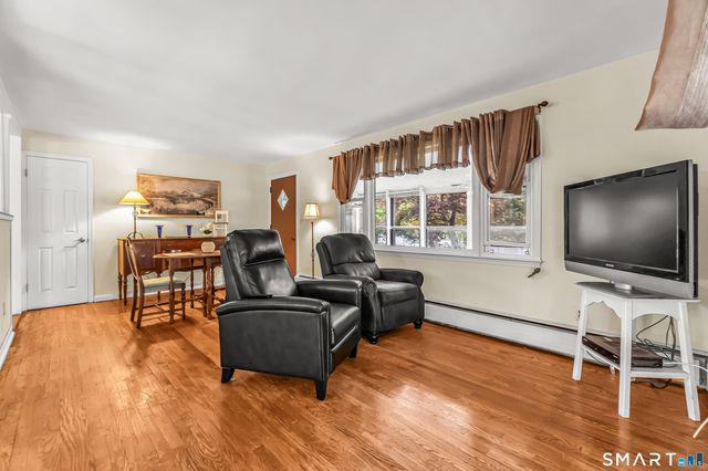 385 Roses Mill Road, Milford, CT 06460