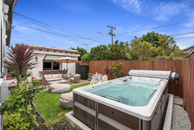 4664 Biona Dr, San Diego, CA 92116