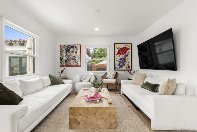 4664 Biona Dr, San Diego, CA 92116