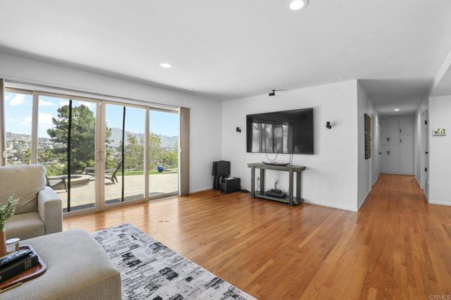 1357 Cornwall St., Spring Valley, CA 91977
