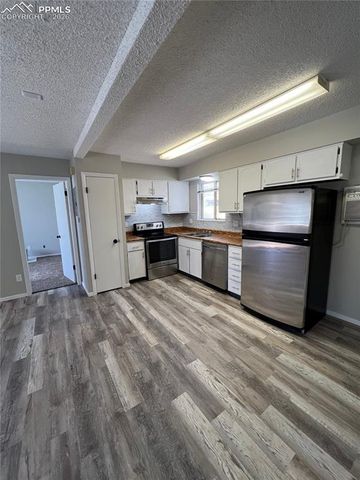 1930 W Yampa Street, Colorado Springs, CO 80904