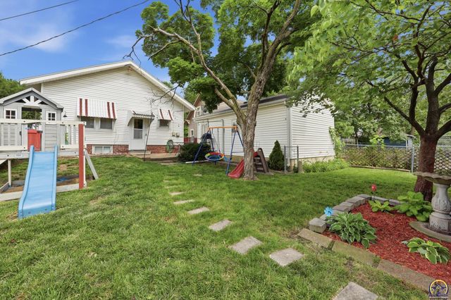 1205 SW Boswell AVE, Topeka, KS 66604
