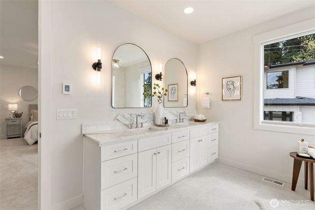 1304 Maine Court, Milton, WA 98354
