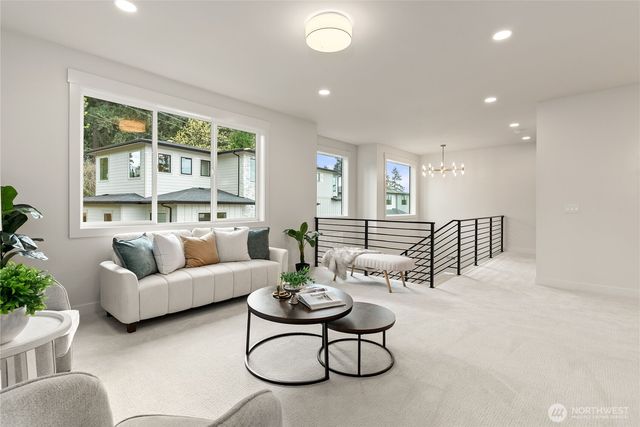 1304 Maine Court, Milton, WA 98354