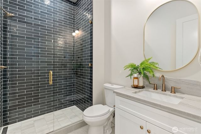 1304 Maine Court, Milton, WA 98354