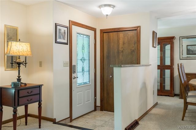 29 Haymarket Square, Amherst, NY 14051