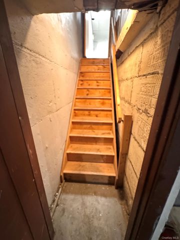 8620 Jamaica Avenue, Woodhaven, NY 11421