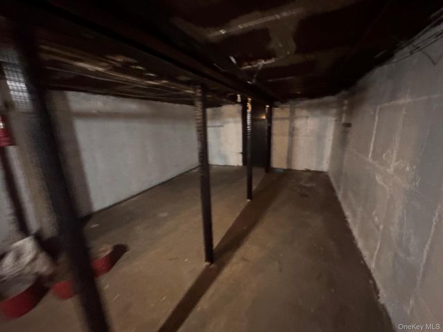 8620 Jamaica Avenue, Woodhaven, NY 11421