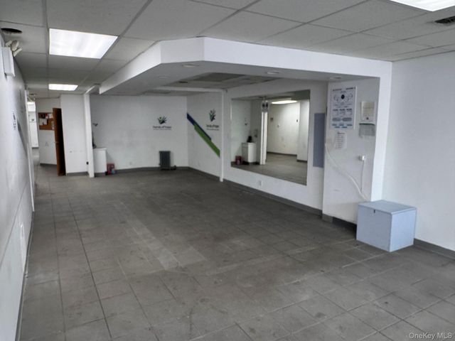 8620 Jamaica Avenue, Woodhaven, NY 11421
