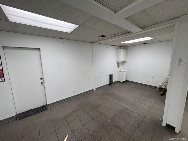 8620 Jamaica Avenue, Woodhaven, NY 11421