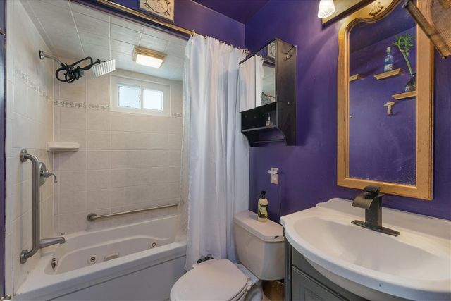 23728 Normandy Avenue, Eastpointe, MI 48021