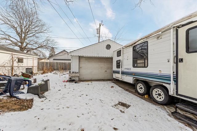 23728 Normandy Avenue, Eastpointe, MI 48021