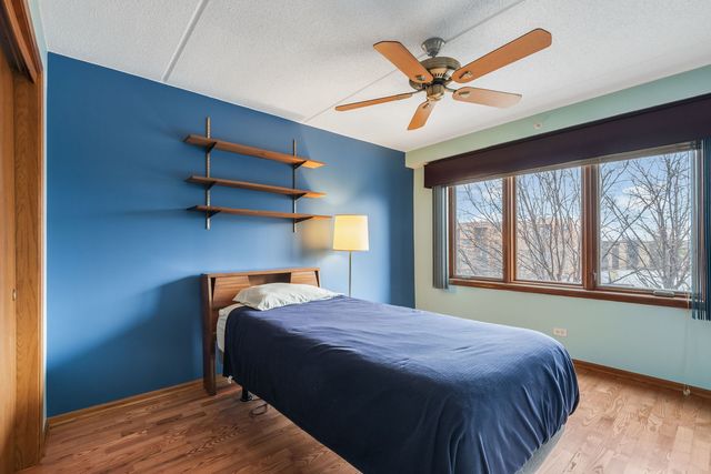 1600 E Thacker Street 513, Des Plaines, IL 60016