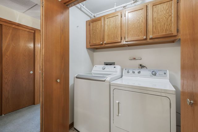 1600 E Thacker Street 513, Des Plaines, IL 60016